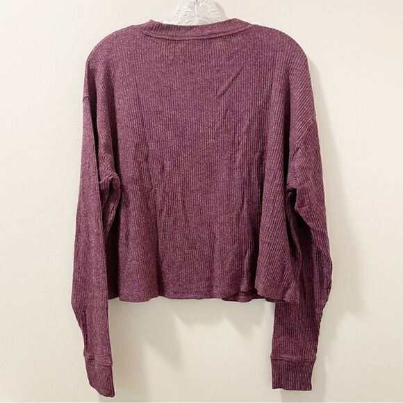 VS PINK Long Sleeve Cropped Tee - Size Medium - Picture 2 of 6